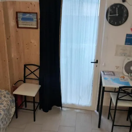 Dimoramadonnella Бари